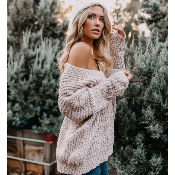 FIONA Loose Knit Pullover - Picture 5 of 8